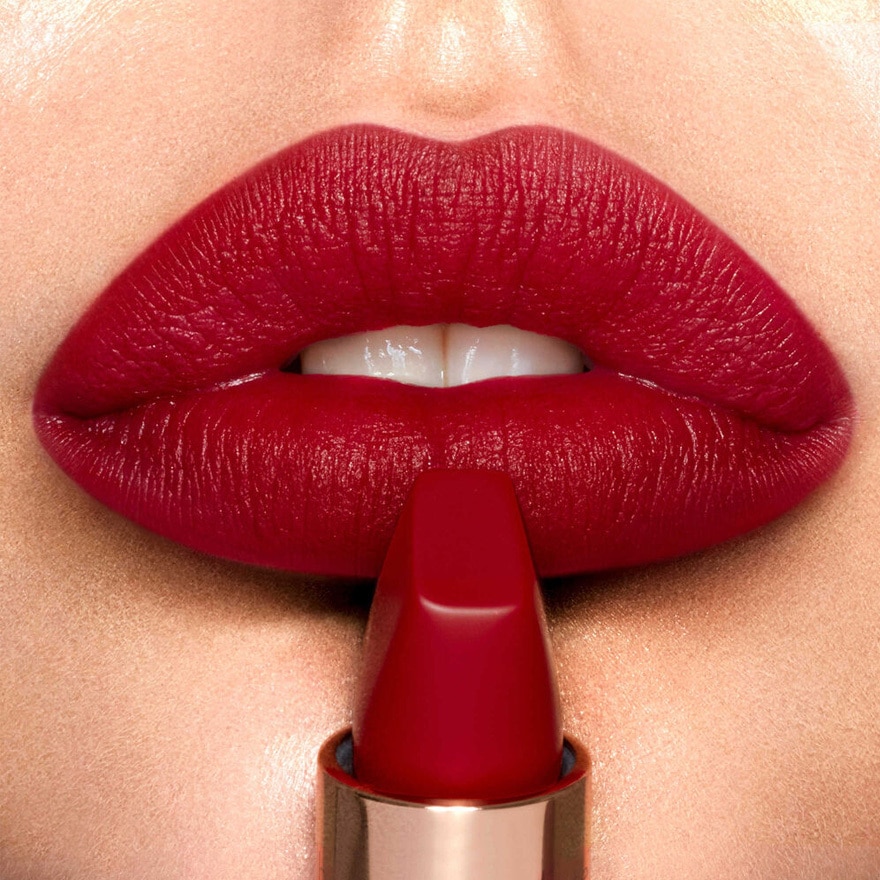 CHARLOTTE TILBURY MATTE REVOLUTION - RED CARPET RED-50054773.jpg