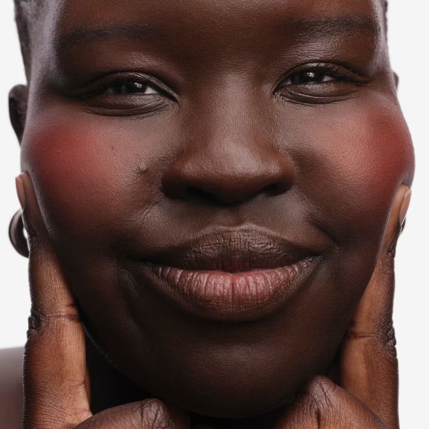 GLOSSIER PLUSH BLUSH BURST-50058221.jpg